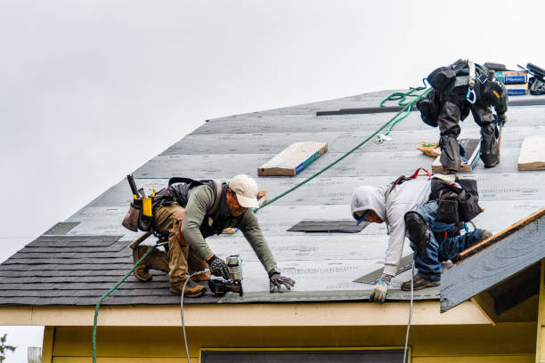 Professional Roofing technician working in Keyport, NJ
